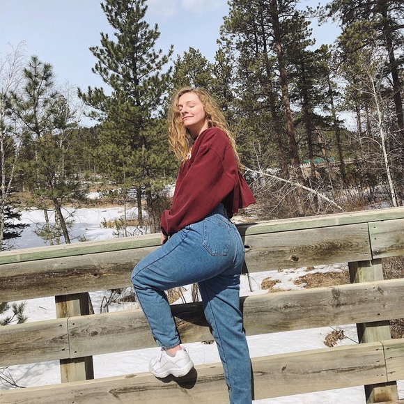 Meet your Posher, Lexi - Picture 2 of 2